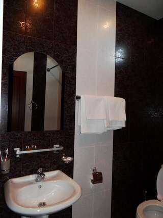 Отель Areg Hotel Ереван Стандартный одноместный номер-6